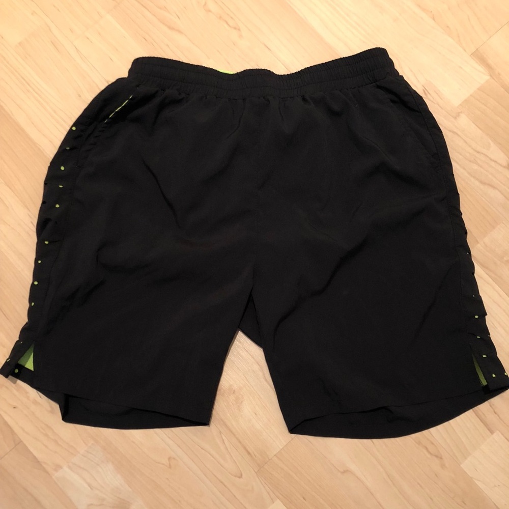Athletic shorts
